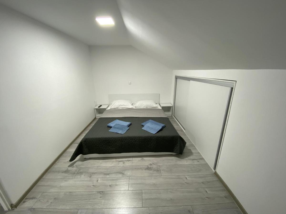 Apartament La Sika Orşova Esterno foto